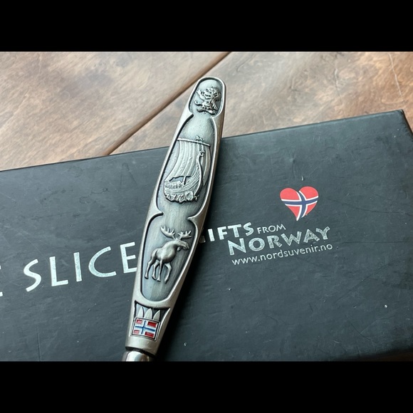 NWOT Norway Silver Cheese Slicer - Picture 4 of 5